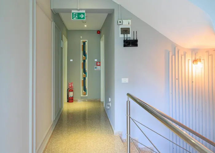 The Embassy Nord Szálloda 3*