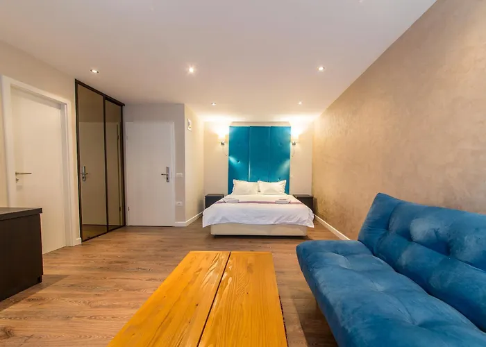 Hotel The Embassy Nord 3*