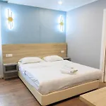 Hotel The Embassy Nord 3*