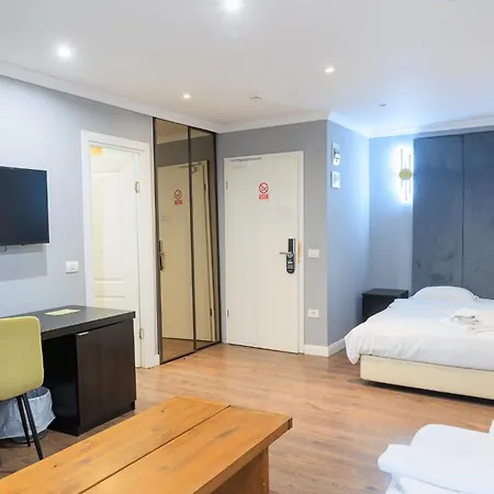 The Embassy Nord Hotel 3*