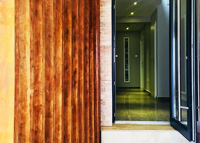 The Embassy Nord 호텔